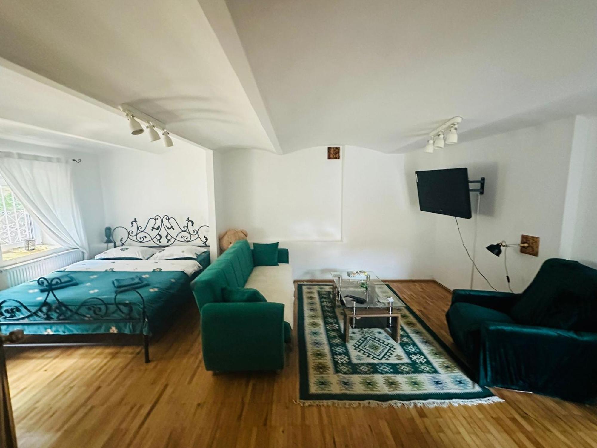 Curcanilor 18 Brašov Exteriér fotografie
